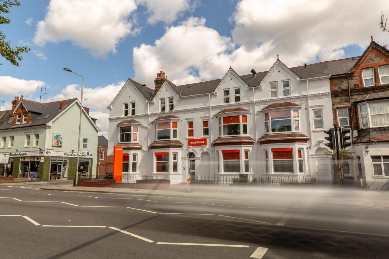 Easyhotel Hotel